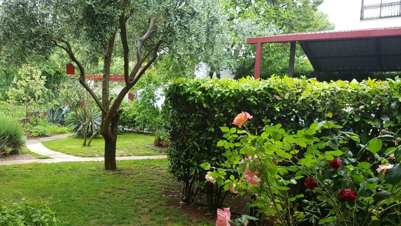 Apartment Iva Njivice Kültér fotó