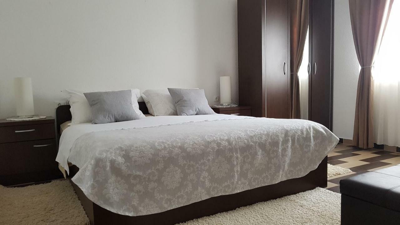 Apartment Iva Njivice Kültér fotó
